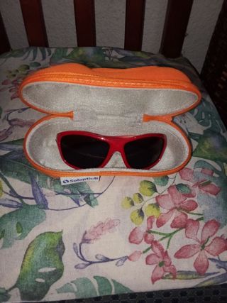 Gafas sol niño rojas