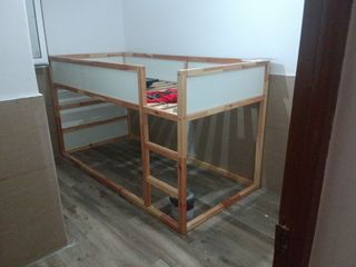 Cama alta Ikea infantil/juvenil