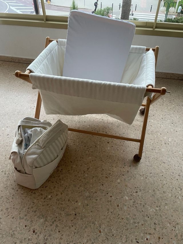 Cuna bebé plegable Completa   + bolso