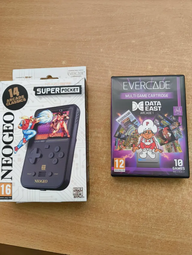 Neo Geo Super Pocket  + Cartucho Data Est Arcade