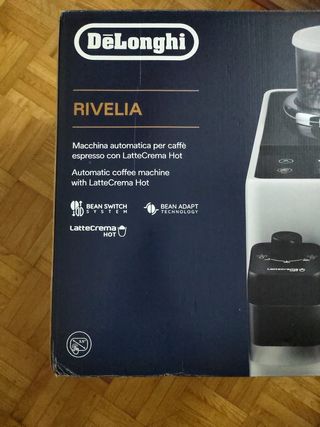 Cafetera DeLonghi Rivelia