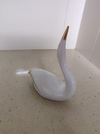 2 figuras cisnes porcelana