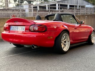Mazda MX-5 2004