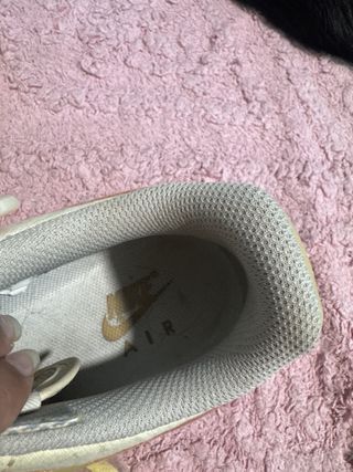 Zapatillas Nike Air Force 1 beige