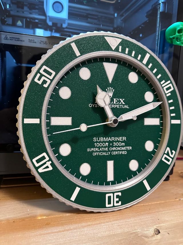 Orologio da parete sub hulk