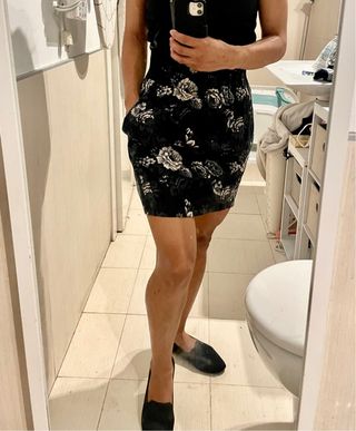 Falda flores Stradivarius S