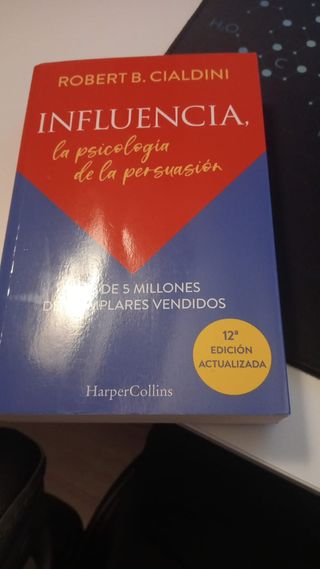 LIBRO INFLUENCIA PSICOLOGÍA DE LA PERSUASIÓN