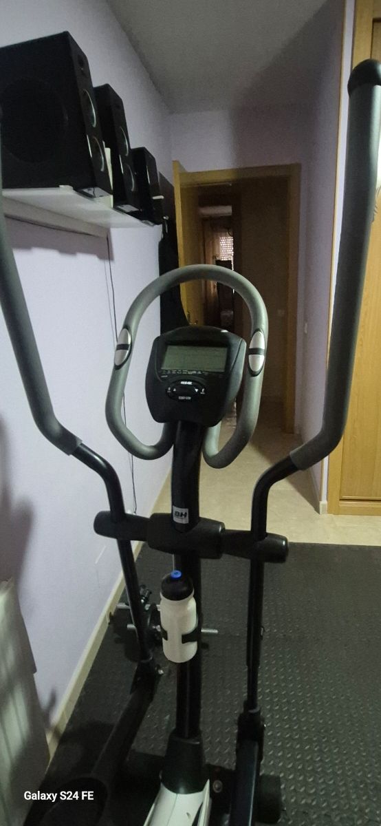 Elíptica BH Fitness Ambition Plus