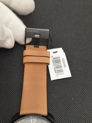 Reloj de hombre Diesel DZ4343 Mega Chief de piel