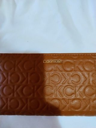 Cartera Calvin Klein marrón claro 