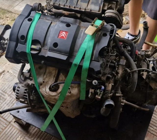 Motor Peugeot Citroen