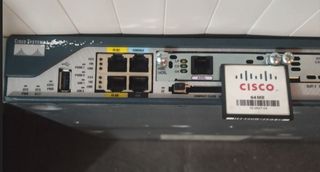 Router Cisco 2801