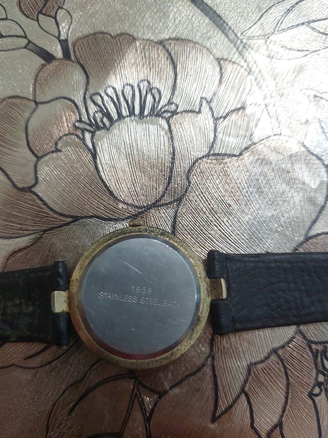 Reloj Faersmidor mujer dorado