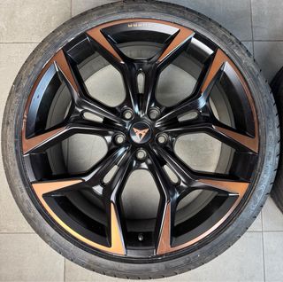 LLANTAS CUPRA ATECA VZ 300 ORIGINALES Y NEUMÁTICOS