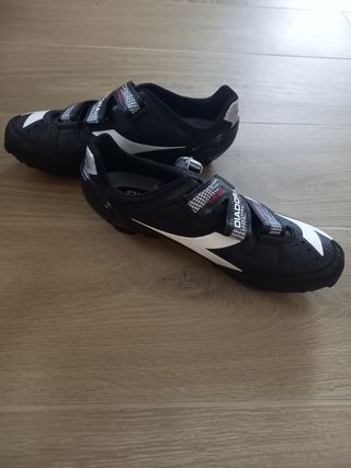 Scarpe Diadora X-Country 2