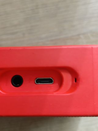 Altavoz JBL GO 2 rojo