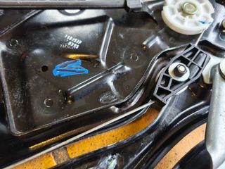 Elevalunas trasero VW Beetle Cabrio