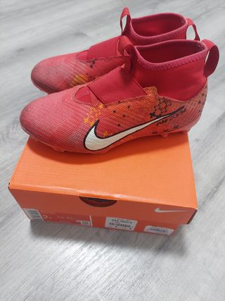 Botas Nike Jr Zoom Vapor 15 Academy IC PRO.