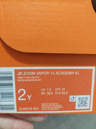 Botas Nike Jr Zoom Vapor 15 Academy IC PRO.
