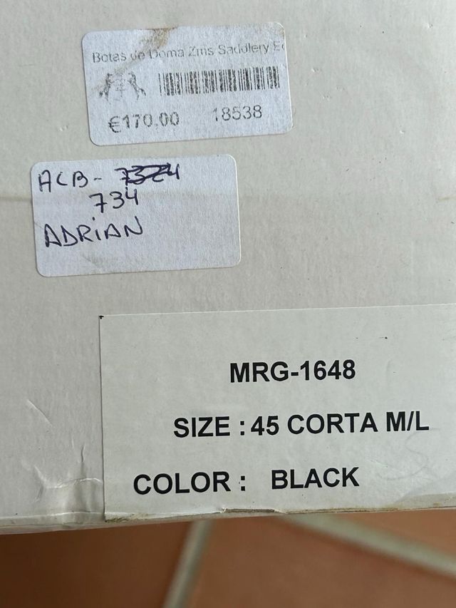 Traje doma clásica negro