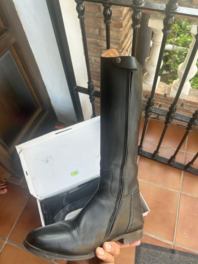 Traje doma clásica negro