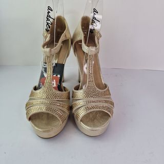 Sandalias Xti doradas talla 37