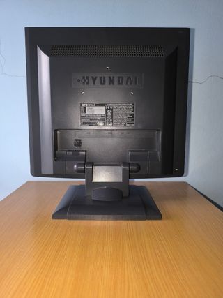 MONITOR LCD PER PC DA 17" [HYUNDAI]