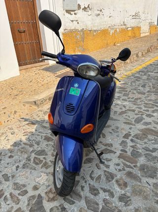 Vespa 50cc - Scooter Azul