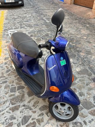 Vespa 50cc - Scooter Azul