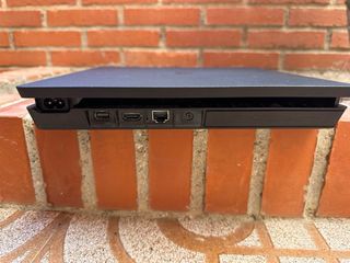 PS4 (PlayStation 4) 500GB - Negra