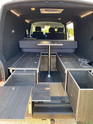 Volkswagen Transporter T6 2021