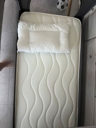 Cuna viaje + colchón viscoelástico SIN ESTRENAR