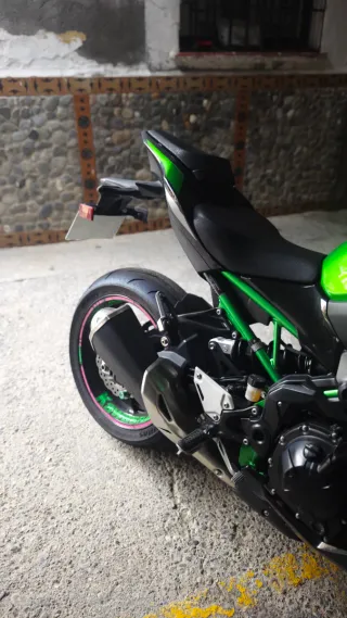 KAWASAKI Z900 FULL