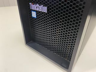 Torre Lenovo ThinkStation P520c Xeon W2125 16GB
