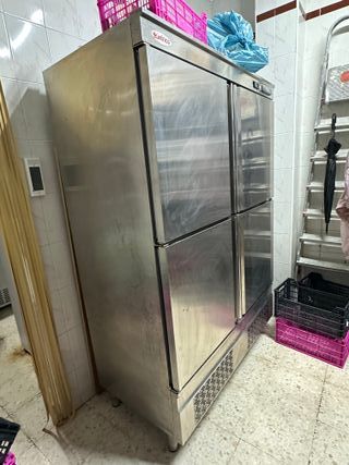 Vitrina frigorífica Infrico