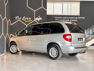 Chrysler Voyager ¡IMPECABLE!