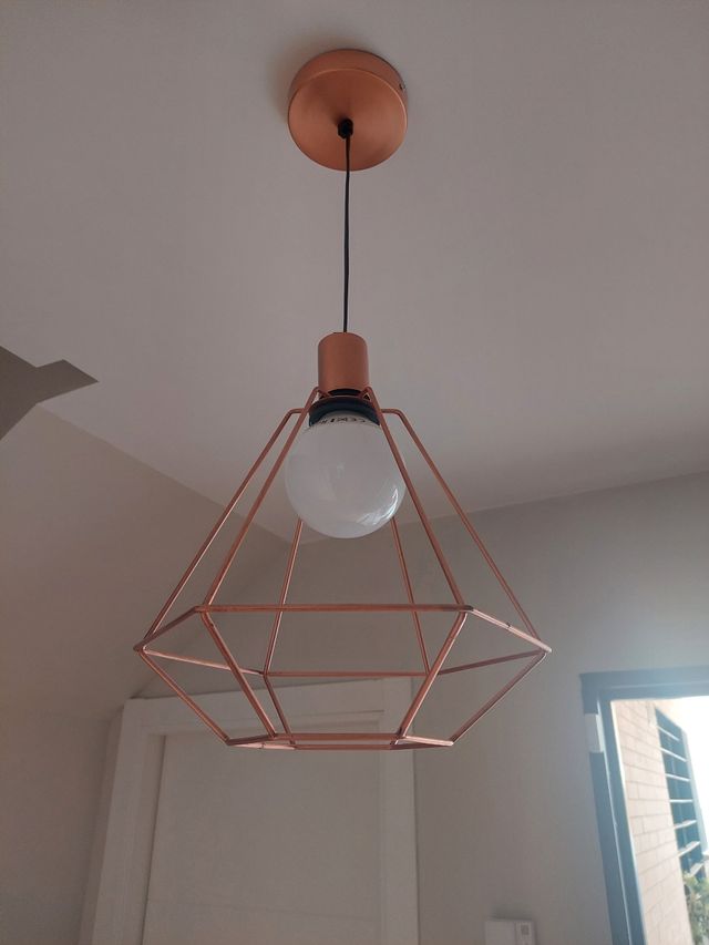 Lámpara colgante dorada