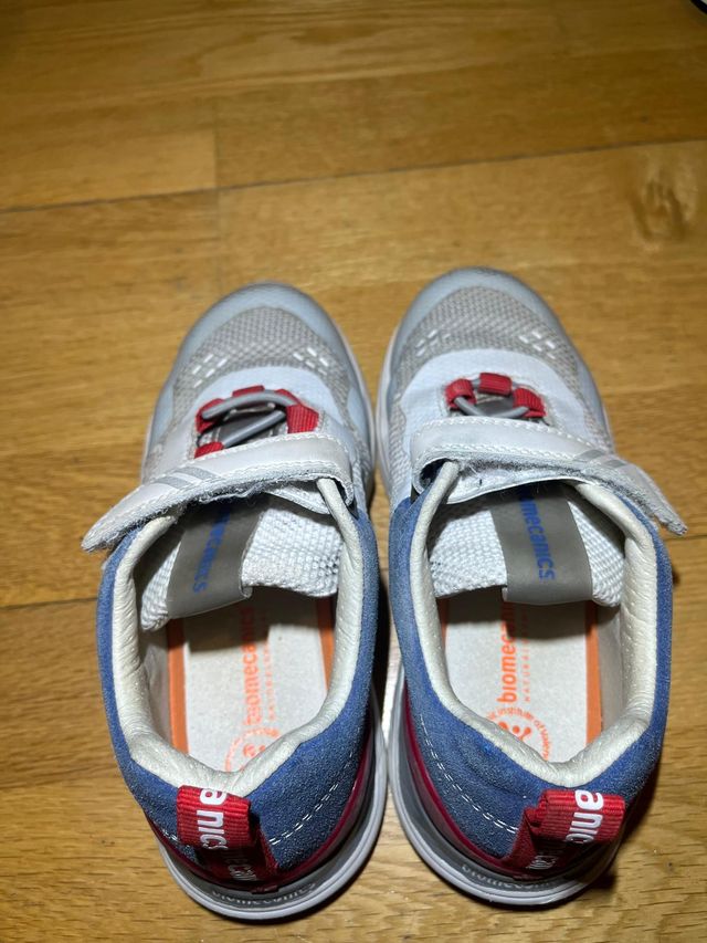 Zapatillas Biomecanics T30 niño