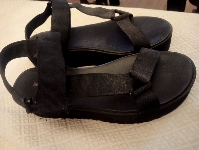Sandalias plataforma negras - talla 39