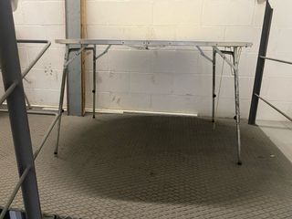 Mesa plegable camping - beige