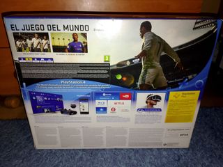 PS4 (PlayStation 4) muy cuidada.