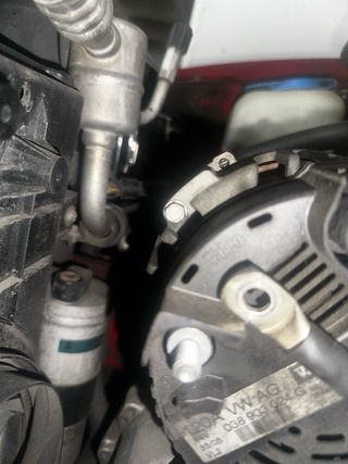 Alternador Valeo 1.9 TDI usado