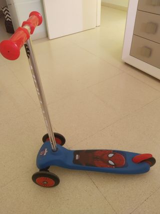 Patinete Spiderman infantil