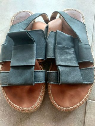 Sandalias Naguisa azules