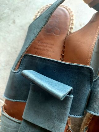 Sandalias Naguisa azules