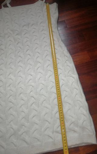 Vestito bianco lavorato a maglia