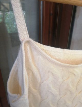 Vestito bianco lavorato a maglia