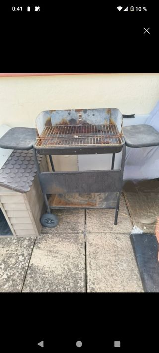 Barbacoa carbón - Negra