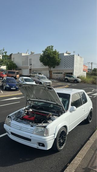 Peugeot 205 rallye