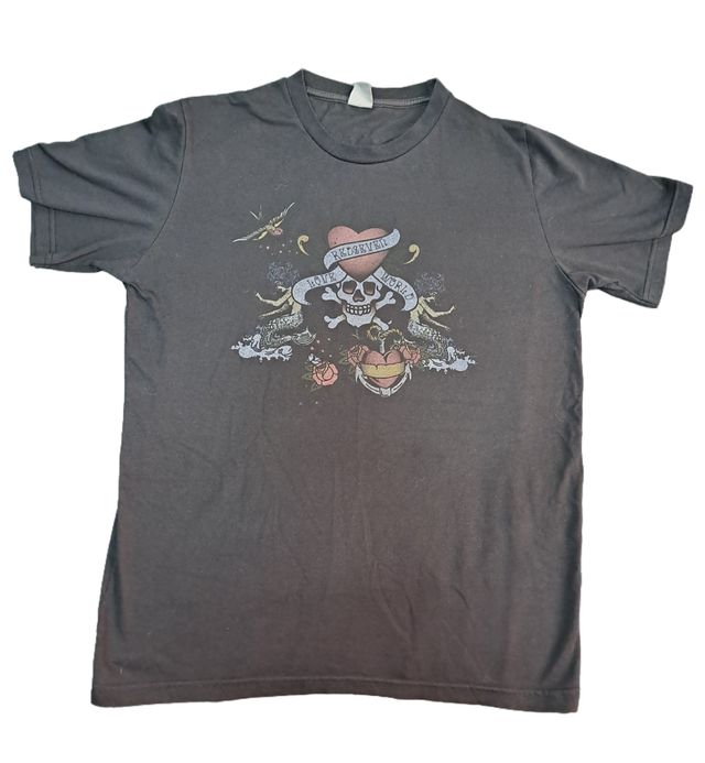 Camiseta Red Seven | Estilo Ed Hardy